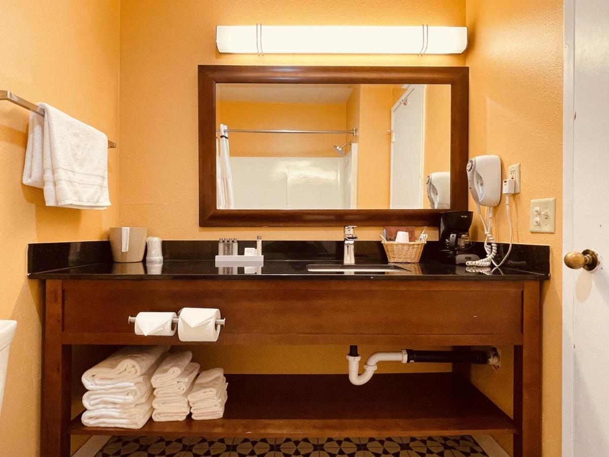 Apple Inn Motel Chelan Extérieur photo