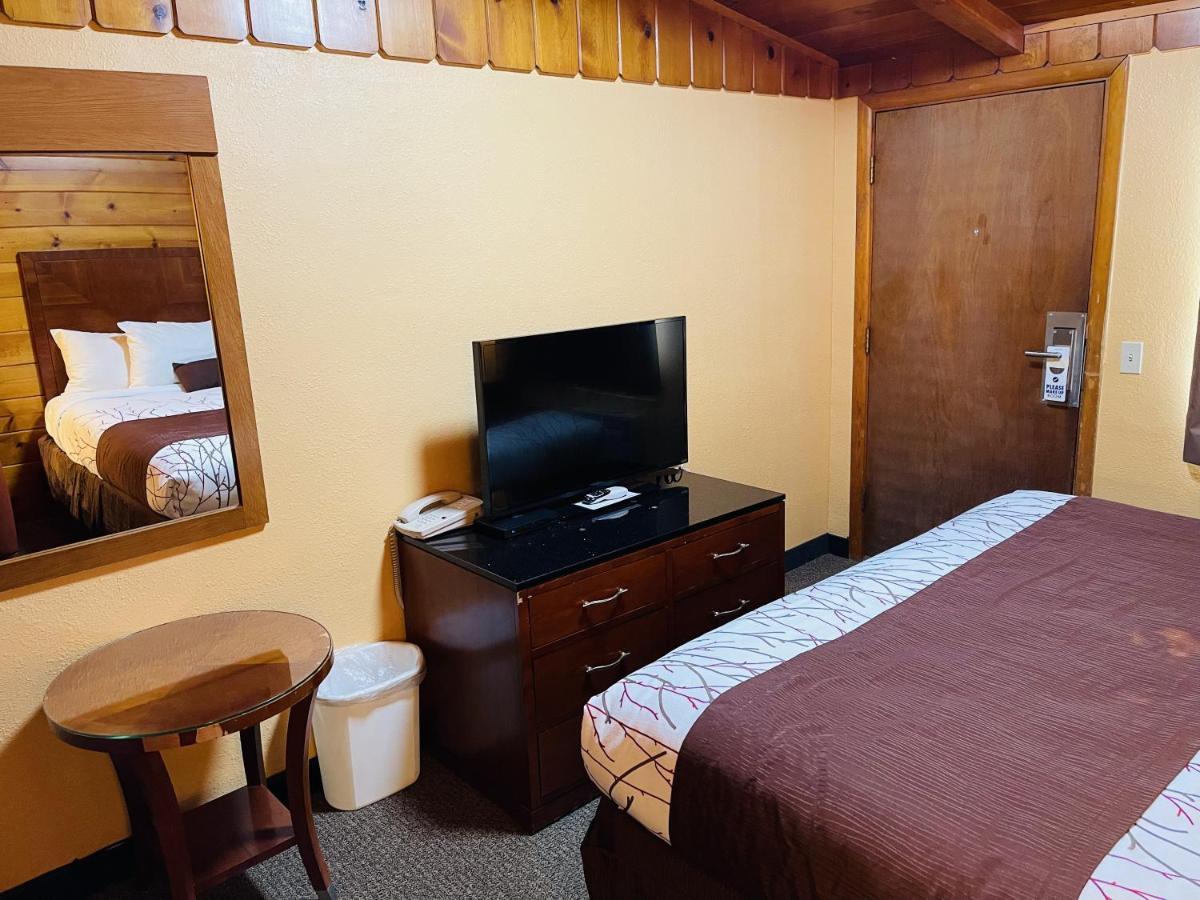 Apple Inn Motel Chelan Extérieur photo