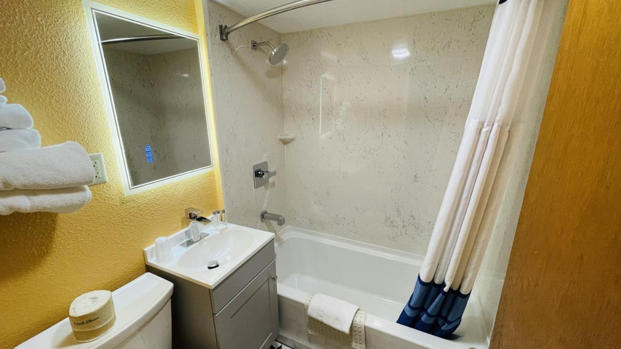 Apple Inn Motel Chelan Extérieur photo